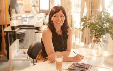 Kreative Designs, handmade Mode und ein bezauberndes Atelier bietet Nadja Hommel. (Foto: Nadja Hommel)